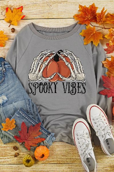 SPOOKY VIBES Pumpkin Graphic Sweatshirt