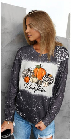 Leopard Bleached Pumpkin Graphic Long Sleeve Top