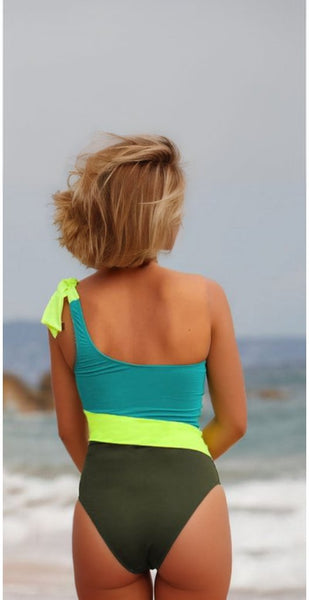 Asymmetric One-shoulder Colorblock Swimsuit