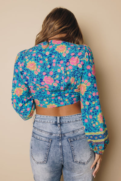 Maci Knotted Floral Crop Top