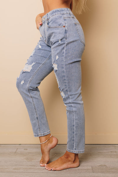 Ivy Light Wash Distressed Straight Jeans