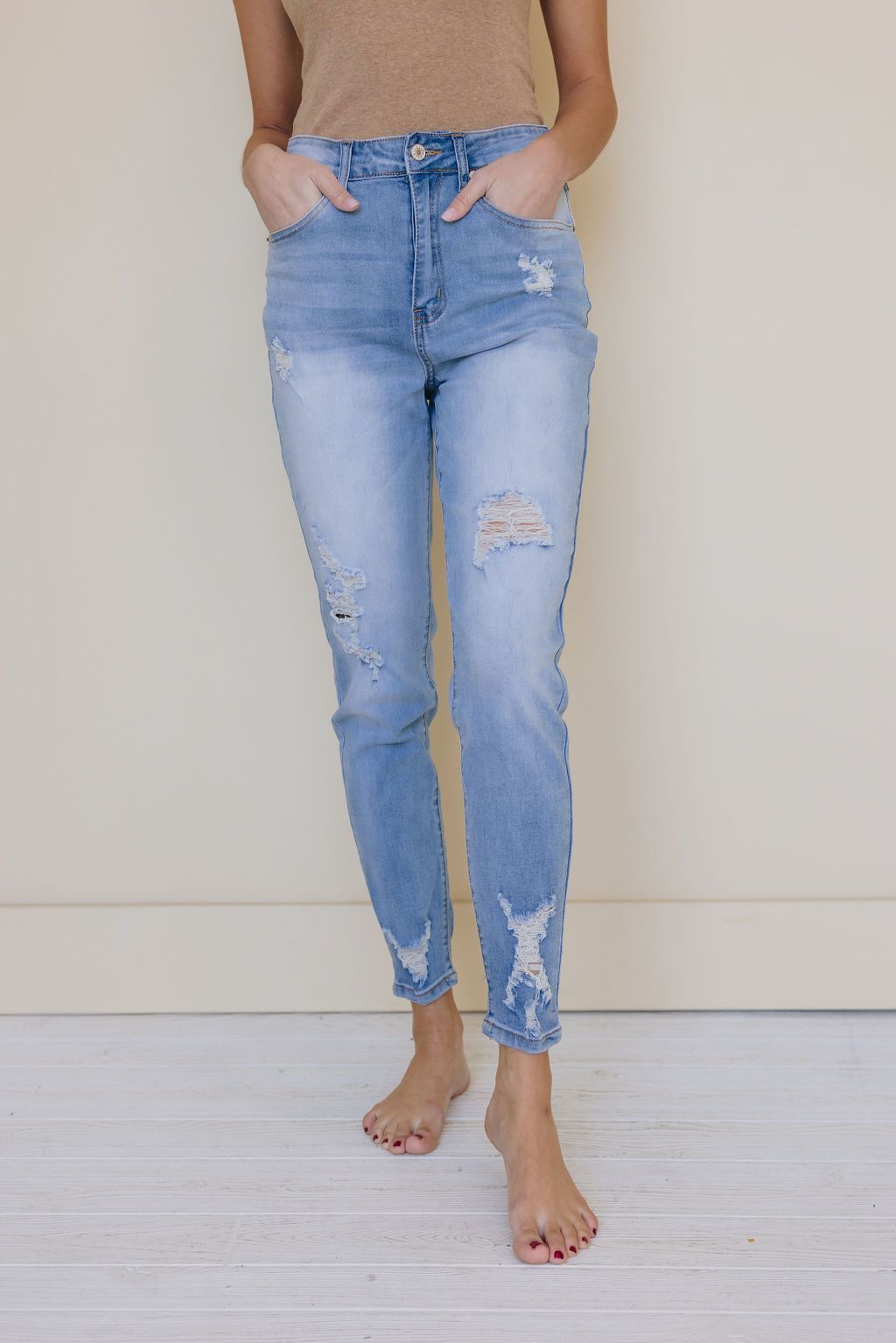 Feel Love Distressed Jeans