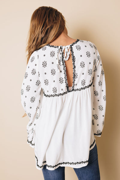 Skylee Embroidered Top