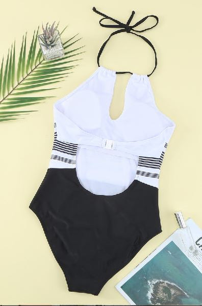Striped Backless One-piece Swimwear